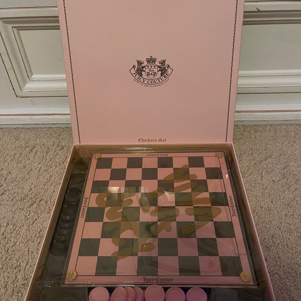 Vintage Y2K JUICY COUTURE “Viva La Juicy” Checkers Set Board Game. Never used!